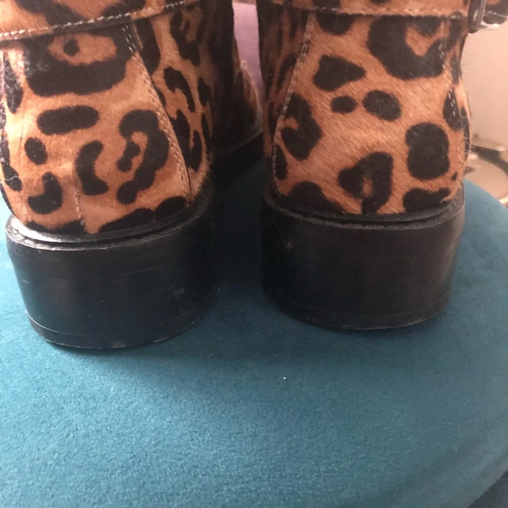 Boots - Picture 6 of 7